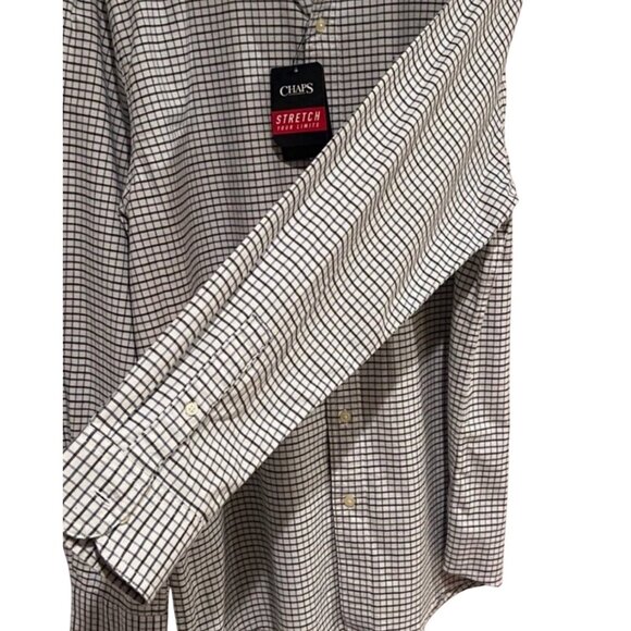 Chaps Stretch Oxford Button-Down Shirt In Navy And White Checkered Classic Fit - Picture 5 of 12